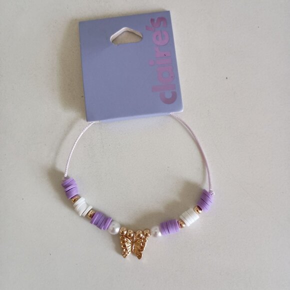 NWT Claire's dainty purple and white disc beads golden butterfly charm bracelet - Picture 1 of 1